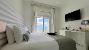 Hotel La Calanque,Draguignan>>Cavalaire-Sur-Mer,4 star