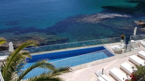 hotel la calanque