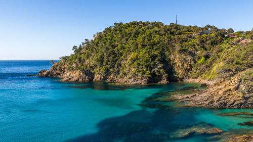 hotel la calanque