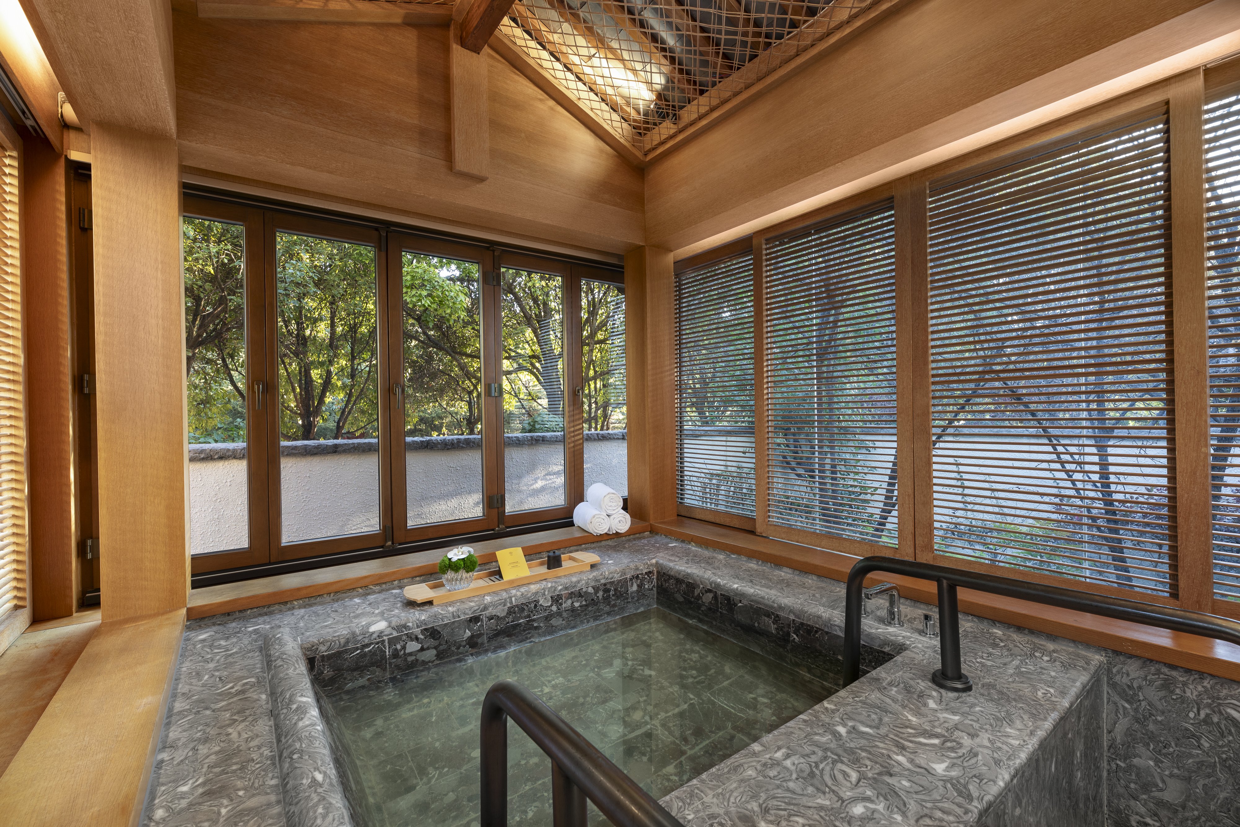 hotel indigo lijiang ancient town by ihg