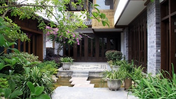 Hotel Indigo Lijiang Ancient Town By Ihg,Lijiang City>>Lijiang,5 star