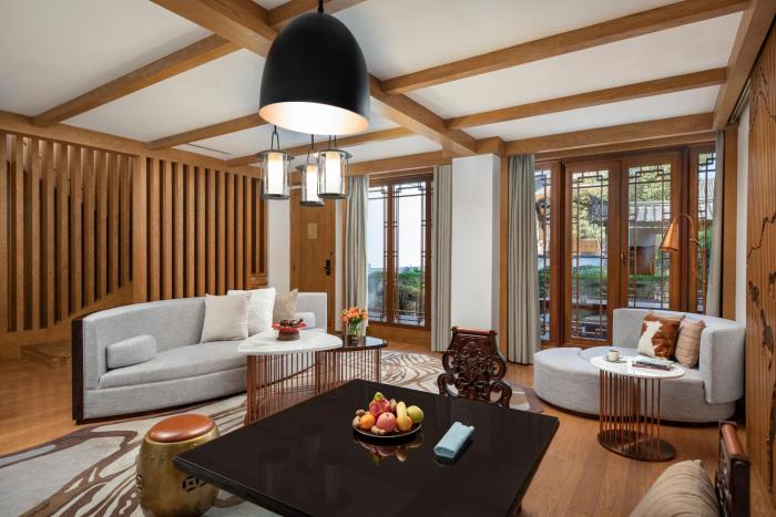hotel indigo lijiang ancient town by ihg