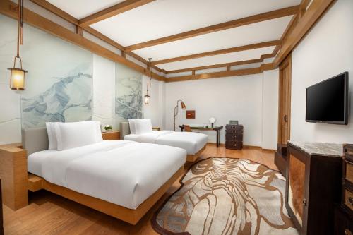 hotel indigo lijiang ancient town by ihg