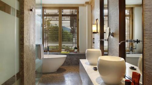 hotel indigo lijiang ancient town by ihg