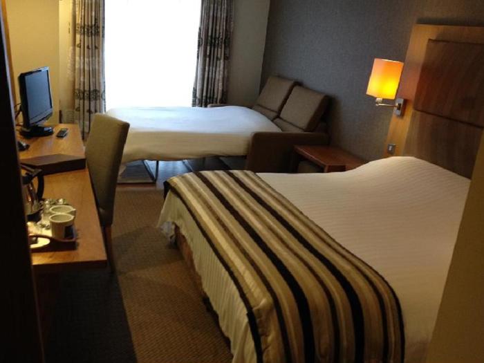 big blue hotel