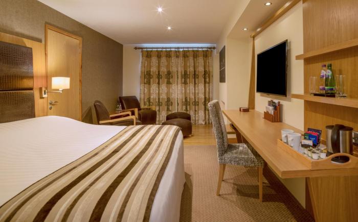 big blue hotel