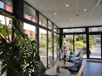 novotel suites paris montreuil vincennes