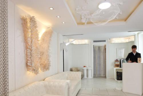 Vice Versa,Paris>>Chevilly-Larue,4 star