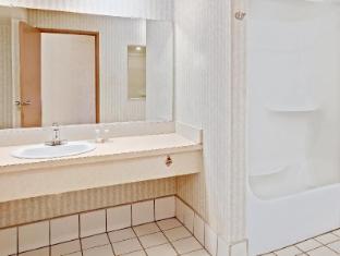 howard johnson by wyndham blackwood near philadelphia