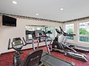 howard johnson by wyndham blackwood near philadelphia