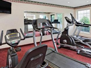 howard johnson by wyndham blackwood near philadelphia