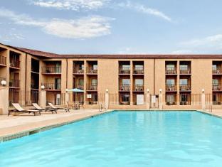 Howard Johnson By Wyndham Blackwood Near Philadelphia,Camden>>Blackwood,2 star