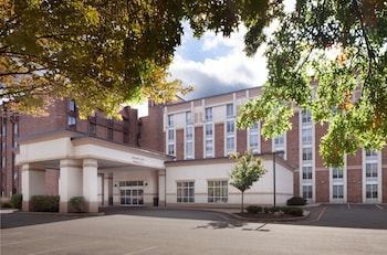 Hampton Inn Parsippany,Morris Plains>>Denville,3 star