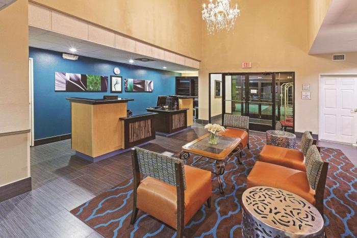 la quinta inn and suites by wyndham pasadena