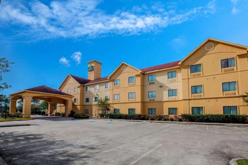 la quinta inn and suites by wyndham pasadena