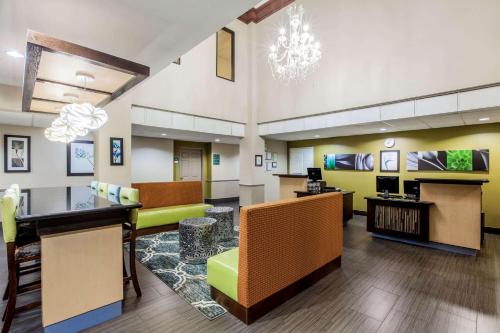 la quinta inn and suites by wyndham pasadena
