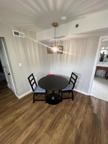 lighthouse inn and suites