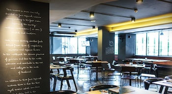 Cinnamon Hotel Bangkok,Chatuchak>>Bangkok,4 star