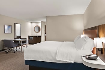 hampton inn and suites by hilton petoskey