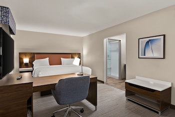 hampton inn and suites by hilton petoskey