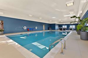 hampton inn and suites by hilton petoskey