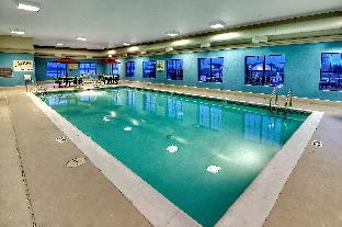 hampton inn and suites by hilton petoskey