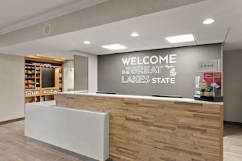 Hampton Inn & Suites By Hilton Petoskey,Michigan>>Emmet County,3 star