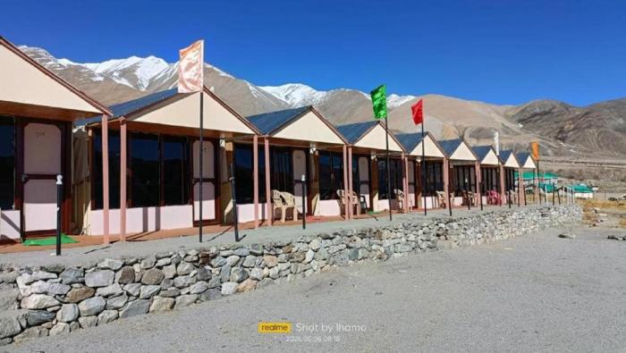 padma cottage pangong