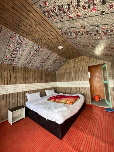 Padma Cottage Pangong,,2 star