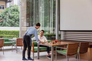 courtyard by marriott bangkok