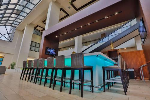 hilton miami airport blue lagoon
