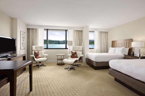 hilton miami airport blue lagoon