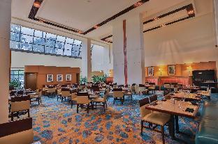 hilton miami airport blue lagoon