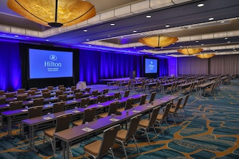 hilton miami airport blue lagoon