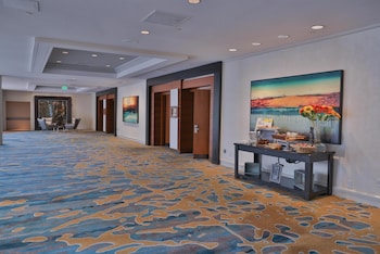 hilton miami airport blue lagoon