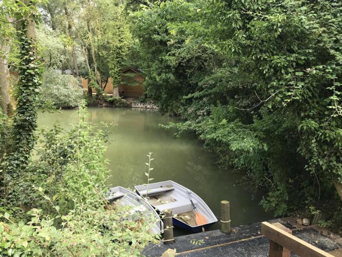inviting 1 bed cabin in newmarket