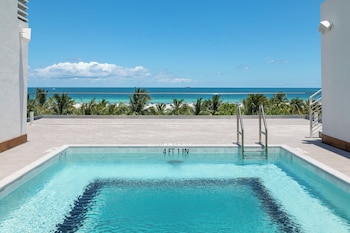 the gabriel miami south beach curio collection by hilton