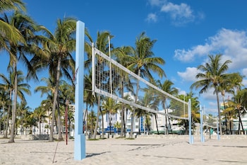 the gabriel miami south beach curio collection by hilton