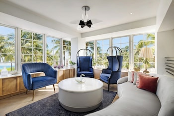 the gabriel miami south beach curio collection by hilton
