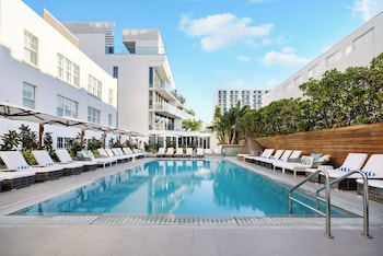 the gabriel miami south beach curio collection by hilton