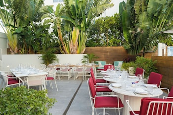 the gabriel miami south beach curio collection by hilton