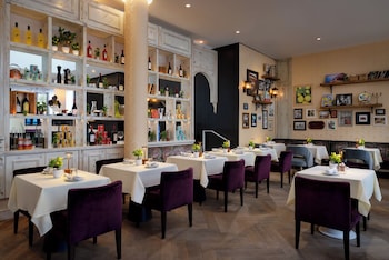 the gabriel miami south beach curio collection by hilton