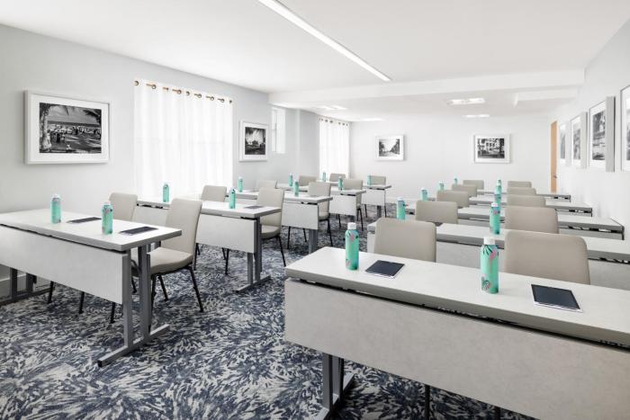 the gabriel miami south beach curio collection by hilton