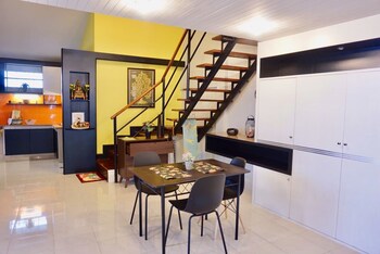 pda house