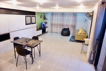 pda house
