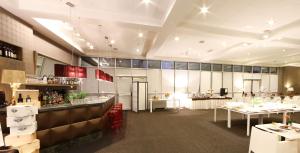 hotel blaise and francis