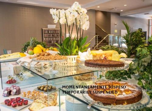 hotel blaise and francis