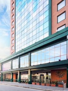 hotel blaise and francis