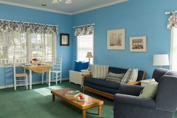 Montford Inn & Cottages,,3 star