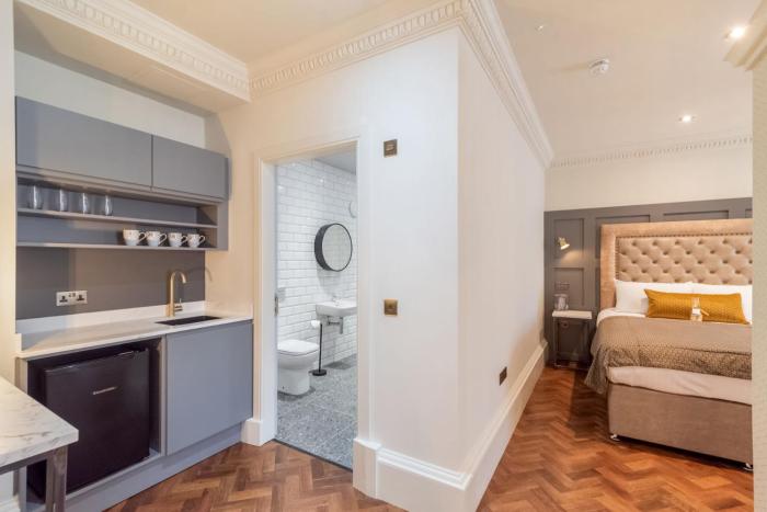 king street aparthotel